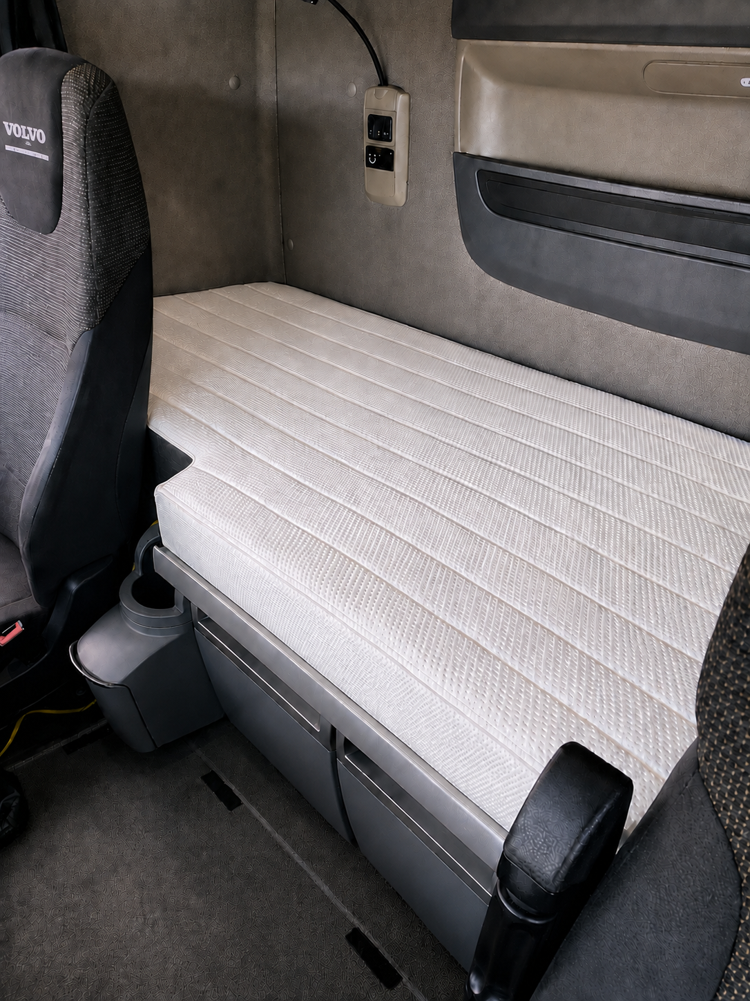 Volvo Truck Mattress – Replacement Sleeper Cab Mattress